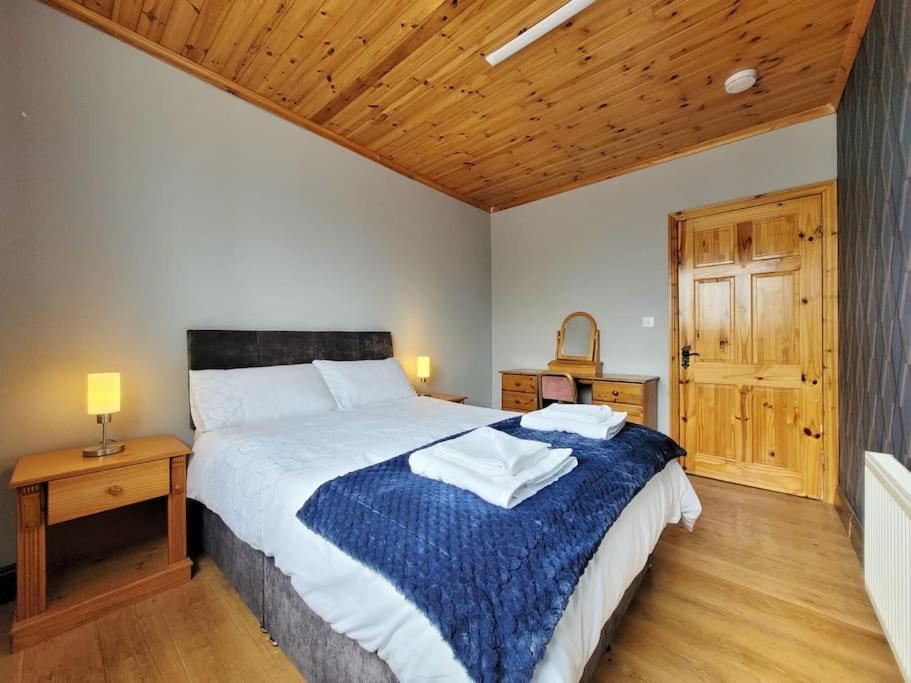 Caman Inn Κίλκενι Εξωτερικό φωτογραφία